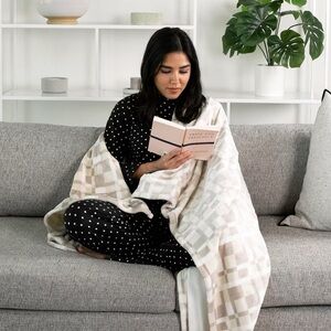 Brookstone Heated Blanket